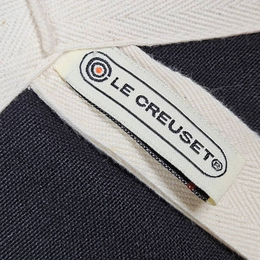 Le Creuset Chef's Apron Black Canvas Adult Cooking Kitchen Excellent Condition